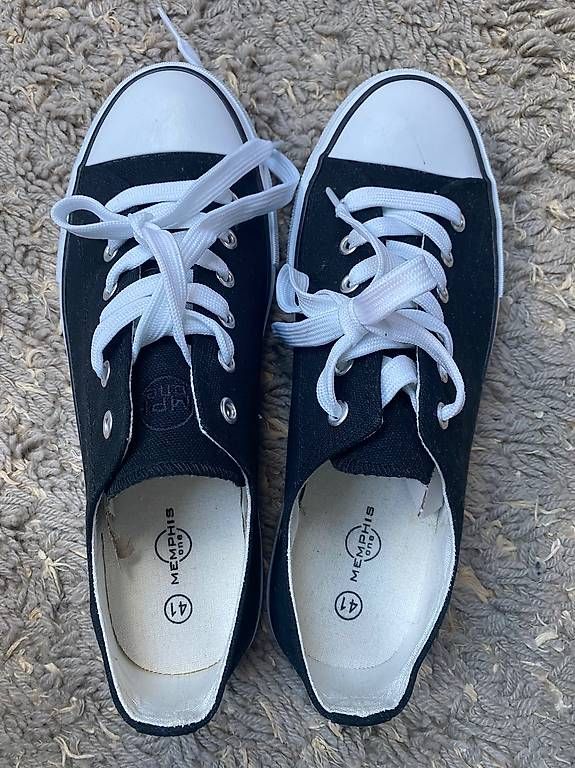 Scarpe da donna: Sneaker Marke Memphis – Usato da Liestal venduto da reguswiss 1