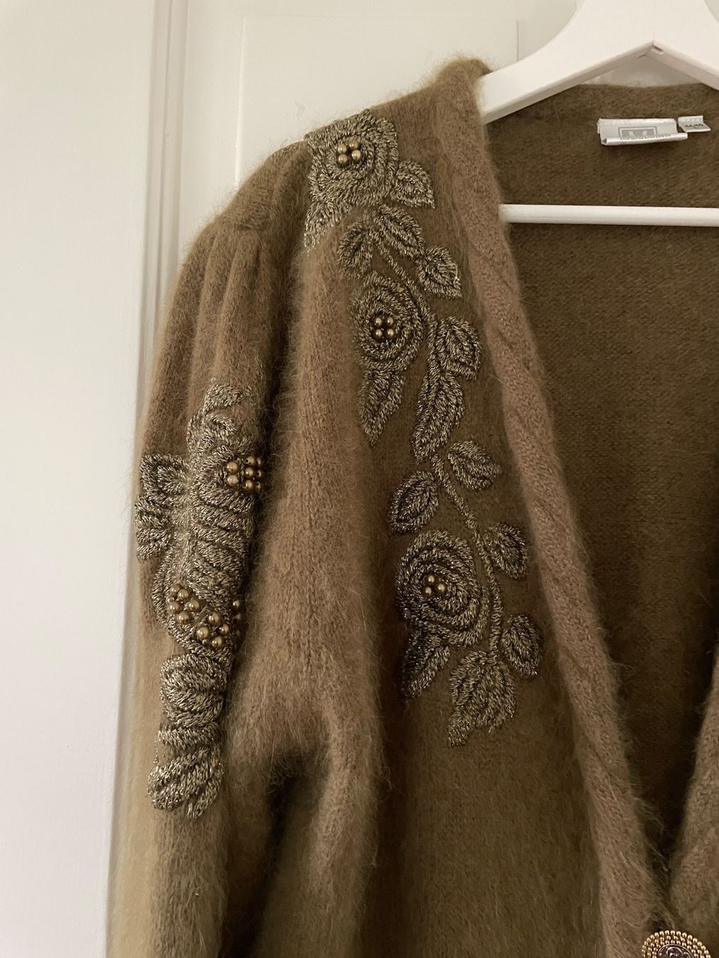 Giacche: Angora Cardigan – Usato da Bern venduto da Corinn_na 2