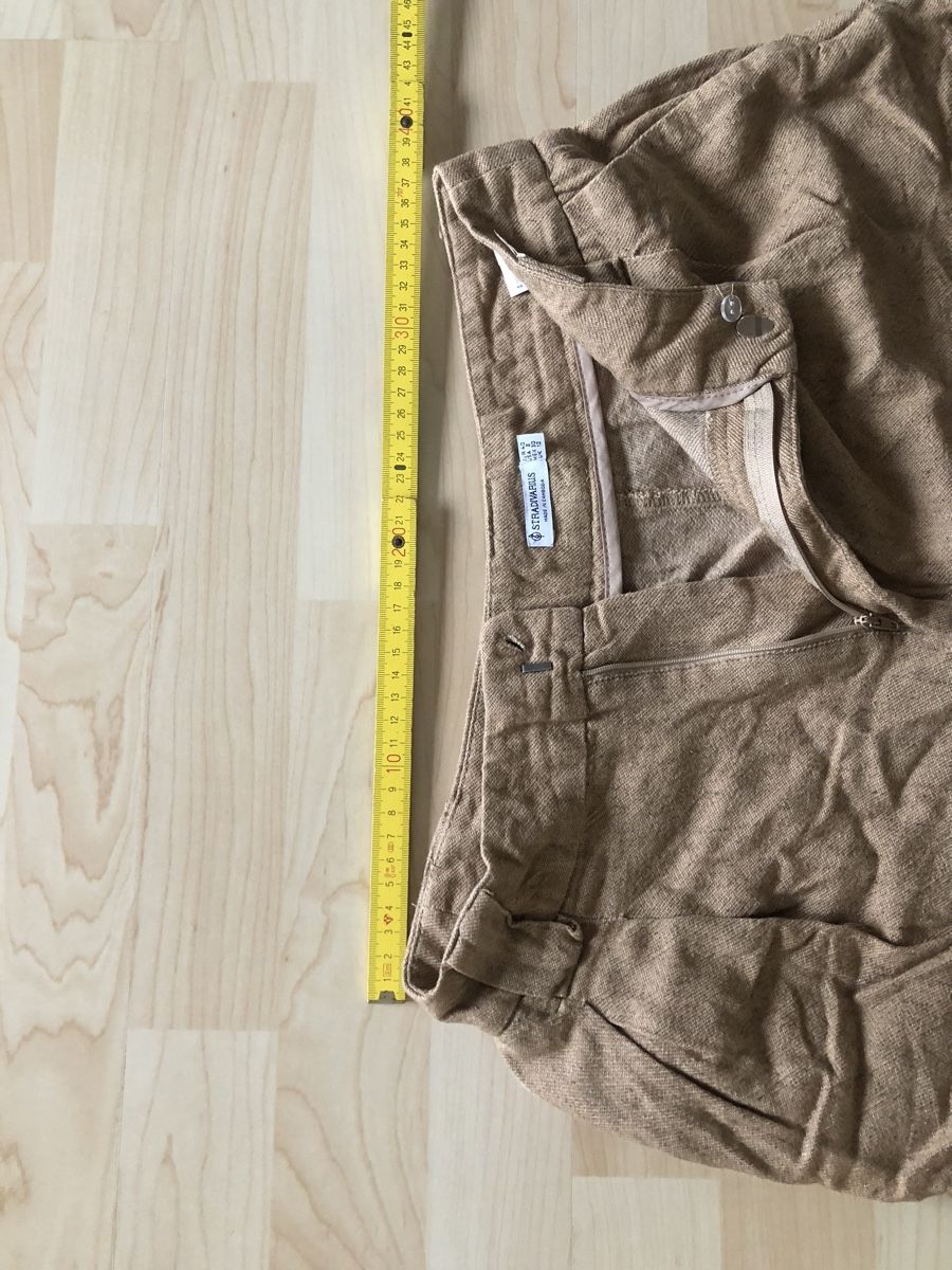 Stradivarius Hosen: Shorts Gr. 40 Beige/sand Stradivarius Damen – Gebraucht aus Münchenbuchsee von ryros 1