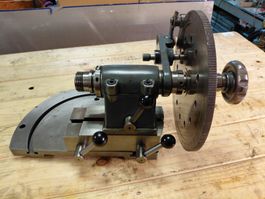 Aciera F3 Schwenksupport Maschinentisch mit Teilapparat