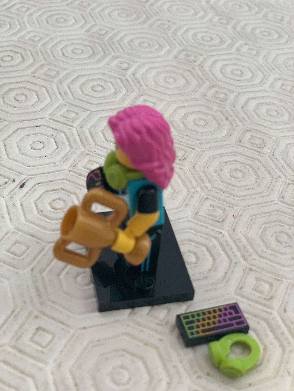Lego Baukästen: minifigure 71045 lego serie 25 / Nr 2 – Neu (gemäss Beschreibung) aus Arbedo von nadia1973 2
