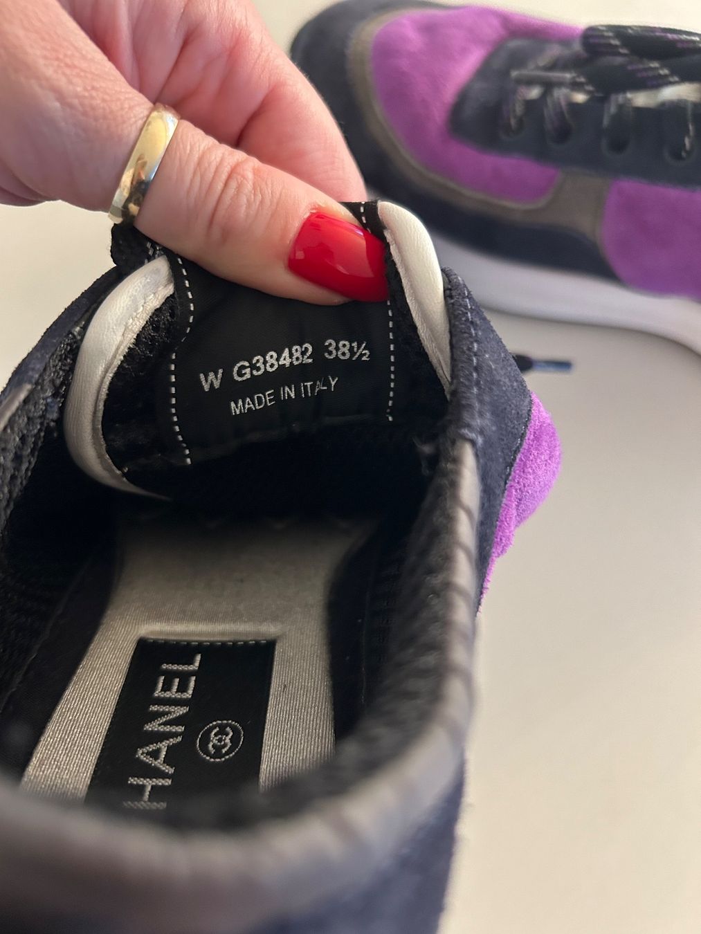Chanel Scarpe da donna: Chanel Sneacker – Usato da Aesch LU venduto da Natallina 2
