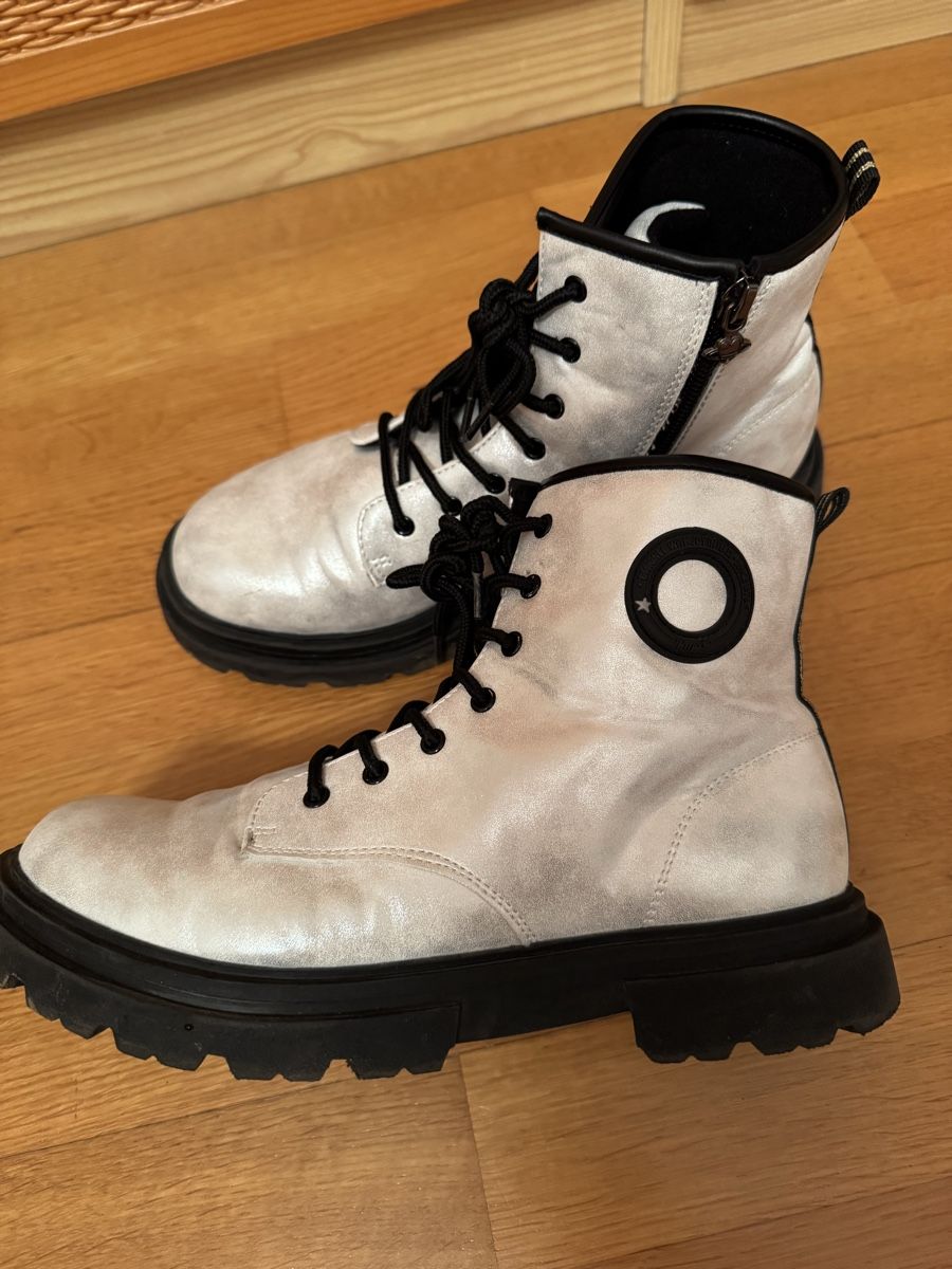 Scarpe per ragazze: Mädchen Schühe Gr 38 – Usato da Zollikofen venduto da repe2 2