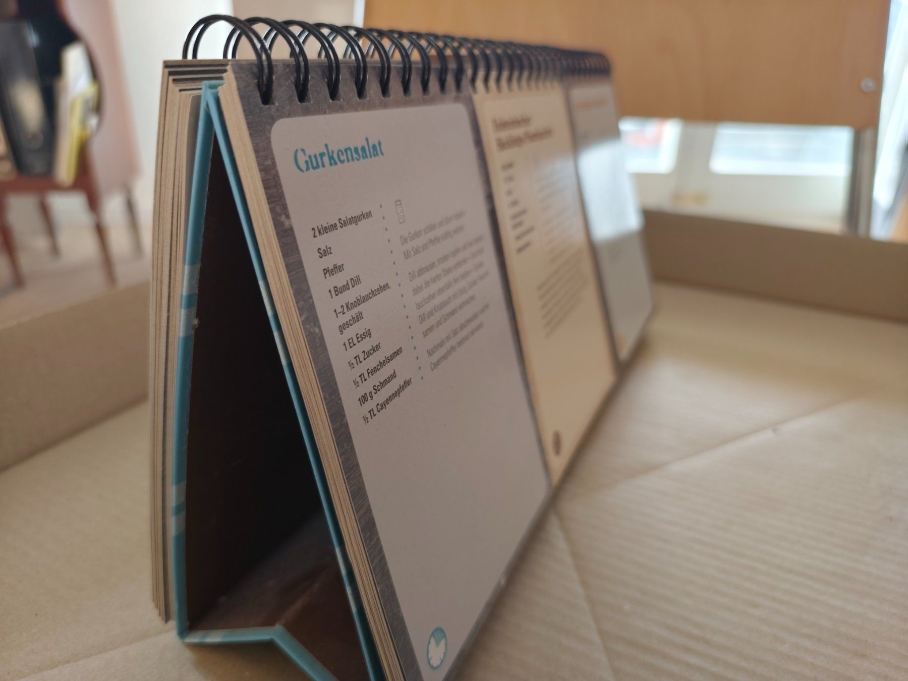 Libri: Kitchenbox - 250 Rezepte - 150000 Menüs – Usato da Zofingen venduto da noise123 2
