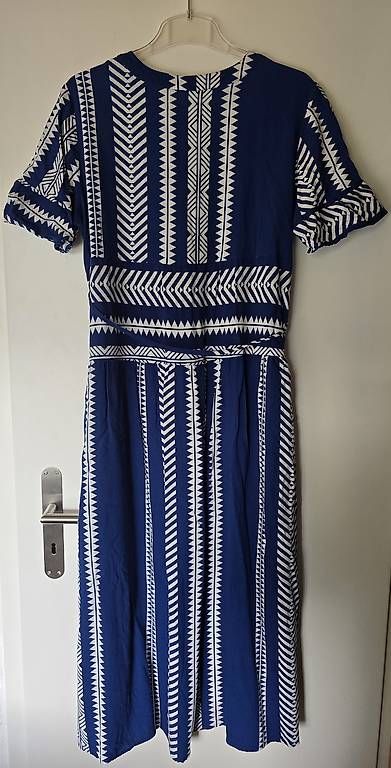 Robes: Robe de grossesse et d’allaitement – D'occasion à Penthalaz par Cortis 1