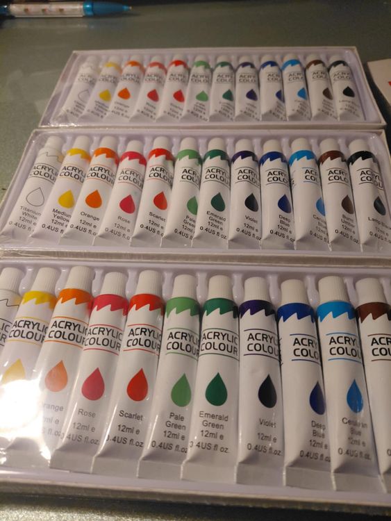 Colori: Set mit 48 Acrylfarben und 9x Pinseln zum Malen! set couleur – Nuovo e nell'imballaggio originale da Minusio venduto da graziano11 9