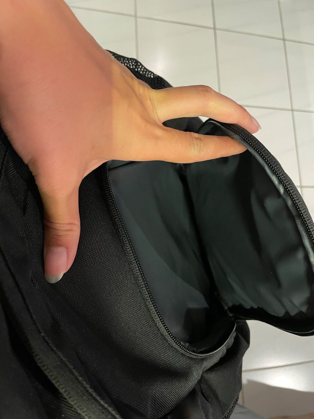 Rucksäcke: Dakine Rucksack schwarz – Gebraucht aus Rothrist von  4