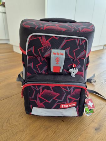 Schulranzen Step by Step schwarz rot sehr guter Zustand