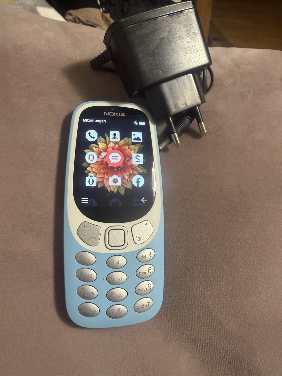 Nokia Telefoni cellulari / Smartphones: Nokia 3310 inkl lgerät Top zustand – Usato da Regensdorf venduto da mex5145 3