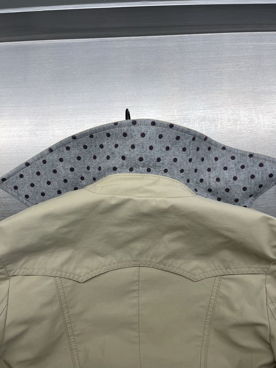 Hugo Boss Cappotti: Trenchcoat von Boss – Usato da Dübendorf venduto da MyFashionArchive 2