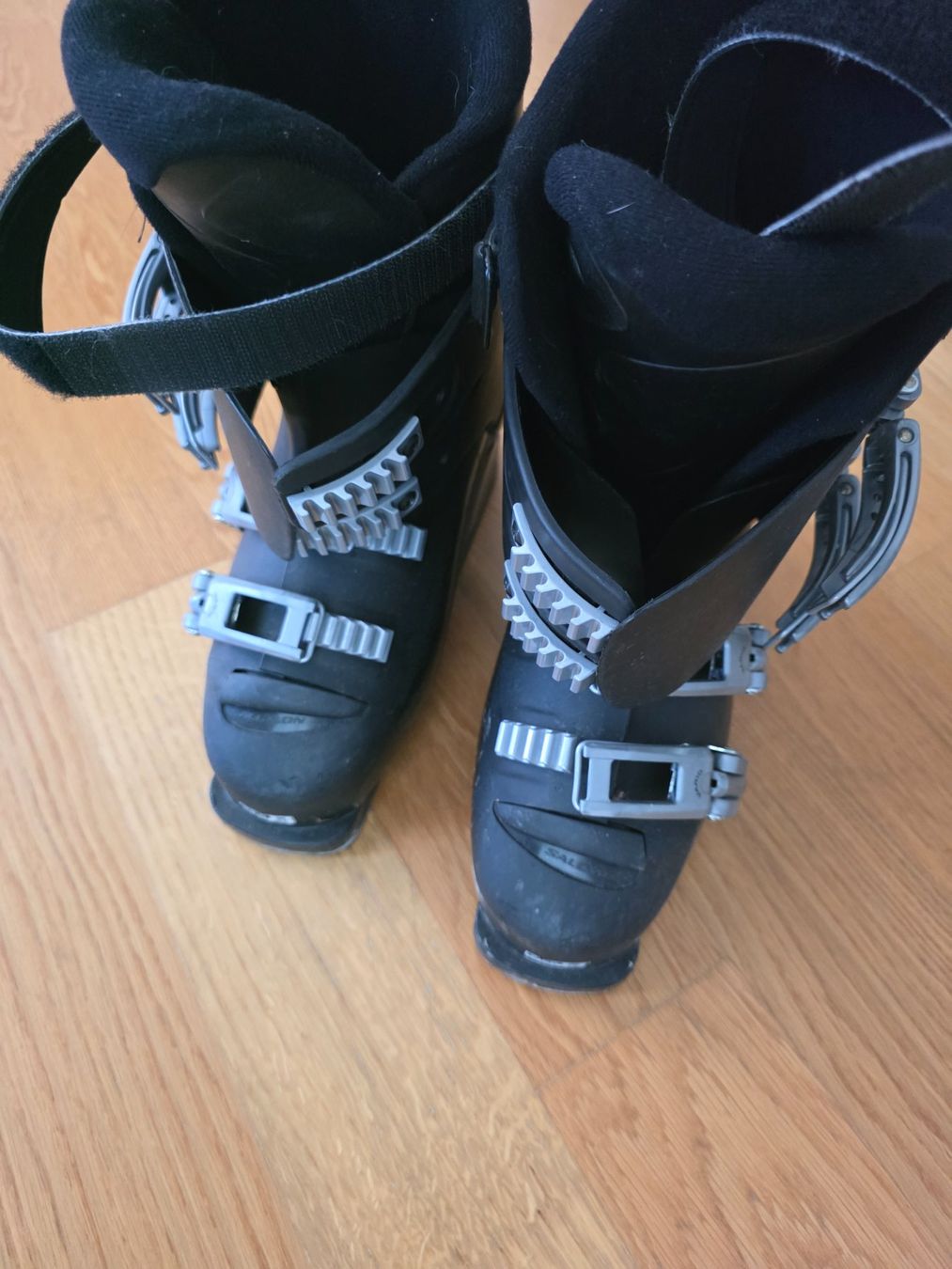 Salomon Damenschuhe: Skischuhe – Gebraucht aus Schaffhausen von ang_bt75 2