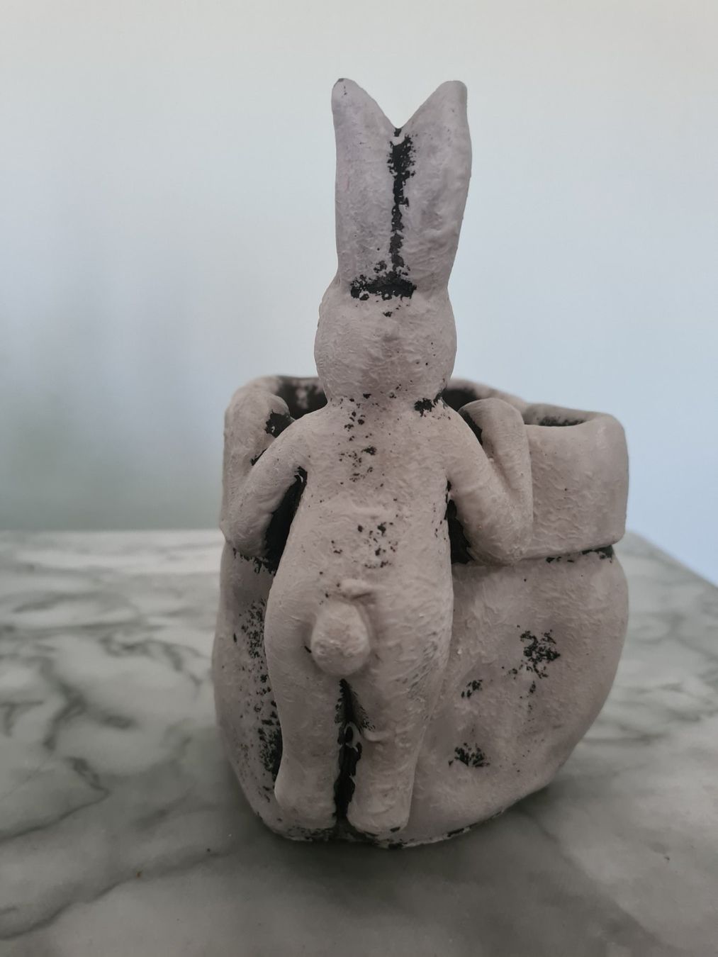 Vasi per fiori: Blumentopf Beton Hase, Höhe 20 cm – Usato da Winterthur venduto da bibummi 6