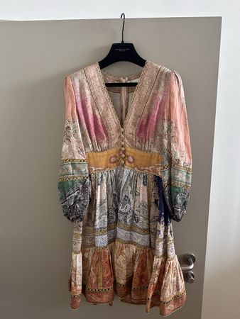 Kleid bunte Grösse M guter Zustand