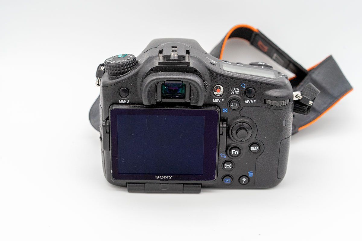 Sony Fotocamera: Sony Alpha A77 – Usato da Zürich venduto da Greg79 1