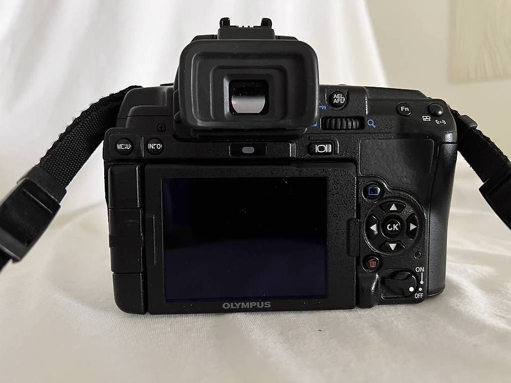 Fotocamera: Olympus E5 is – Usato da Lully FR venduto da John82 2