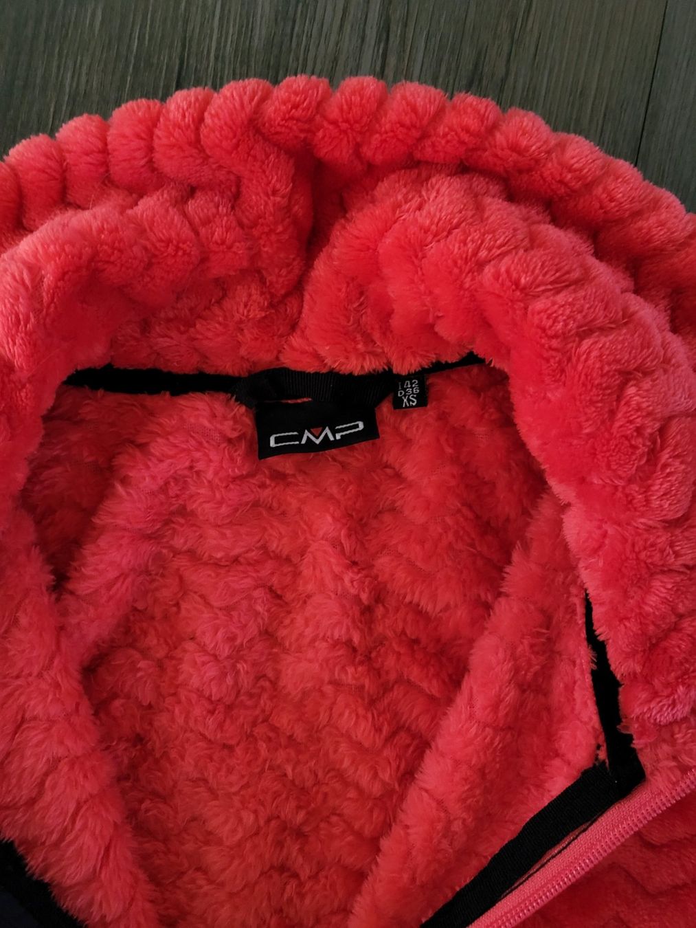 Giacche: Kuschelige Jacke in rot – Usato da St. Niklaus VS venduto da BrittaR 1