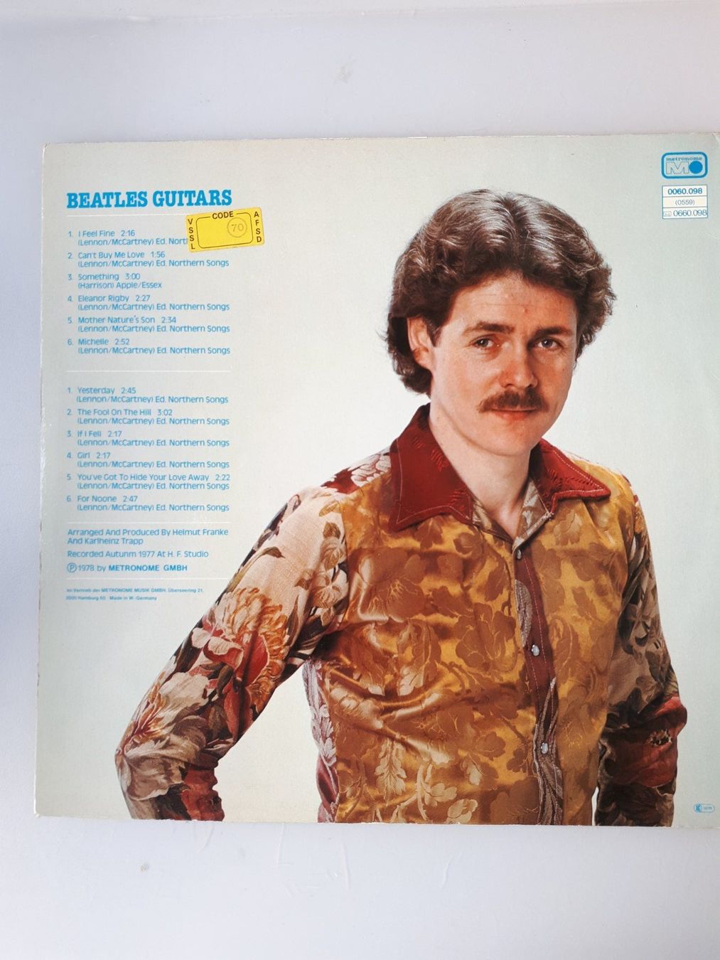 Dischi in vinile: LP Frank Gibson / Beatles Guitars – Usato da Seewen SZ venduto da SuperpumaDisplayTeam 1
