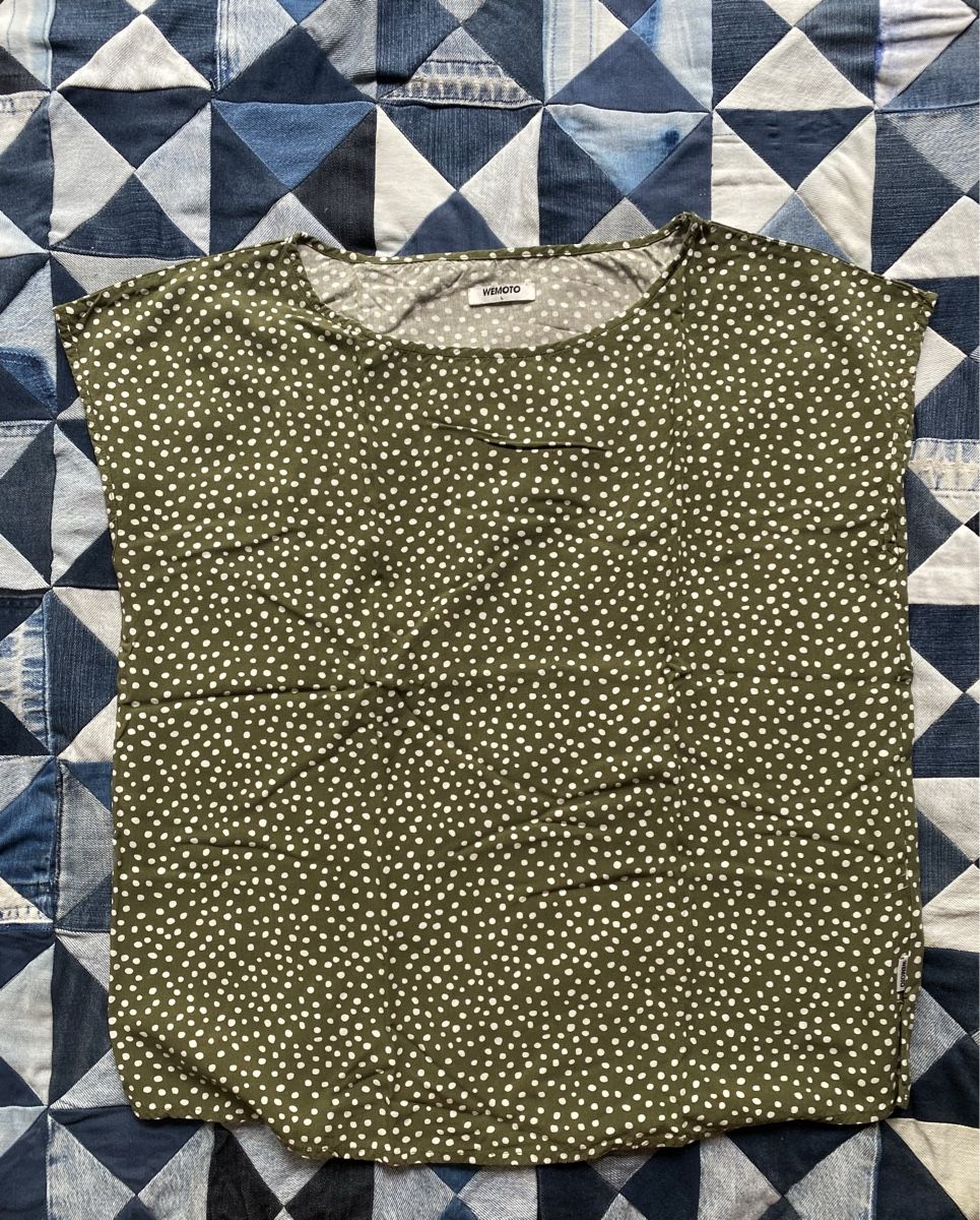 Camicette: Grünes gepunktetes Shirt von Wemoto – Usato da Basel venduto da riesther 1
