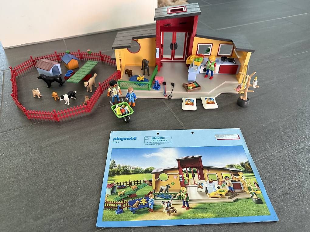 Playmobil Giocattoli: Playmobil 9275 Tierheim Pfötchen – Usato da Langendorf venduto da Mariposa61