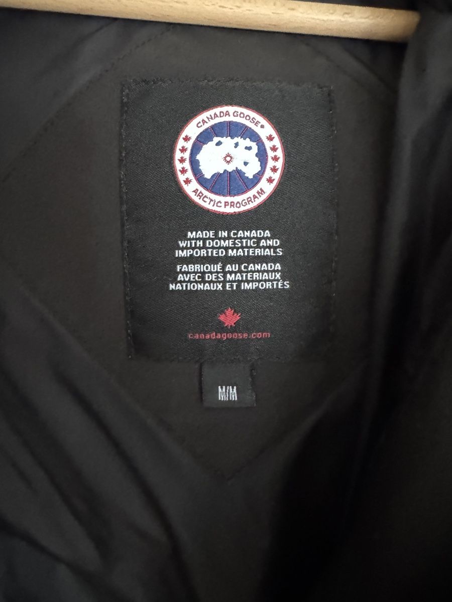 Canada Goose Cappotti: Canada Goose Damen Grösse M – Nuovo (secondo la descrizione) da Zürich venduto da Elisa_K 1