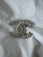 Broche perles strass argent bon état
