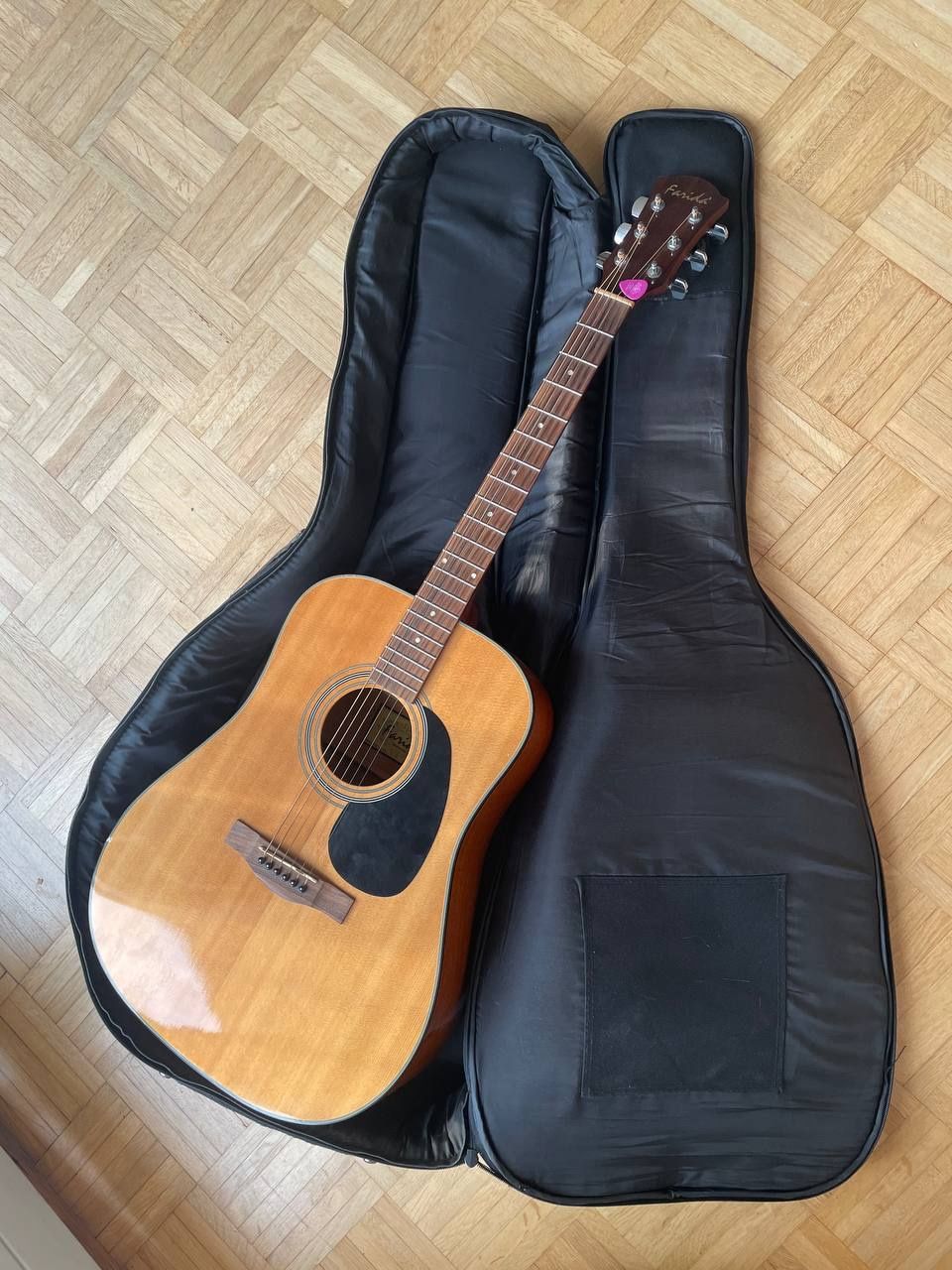Musikinstrumente: Farida D-10N, fast unbenutzt – Gebraucht aus Basel von Silaeya