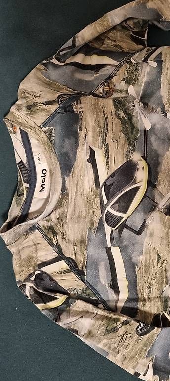 Maglioni & Felpe: Molo Pullover Shirt Style Romeo Helikopter Gr. 104 – Usato da Hombrechtikon venduto da goe_f996 2