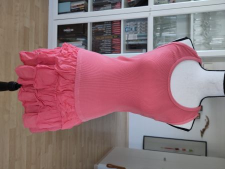 Kleid mit Rüschen & Spitze, Gr. S
