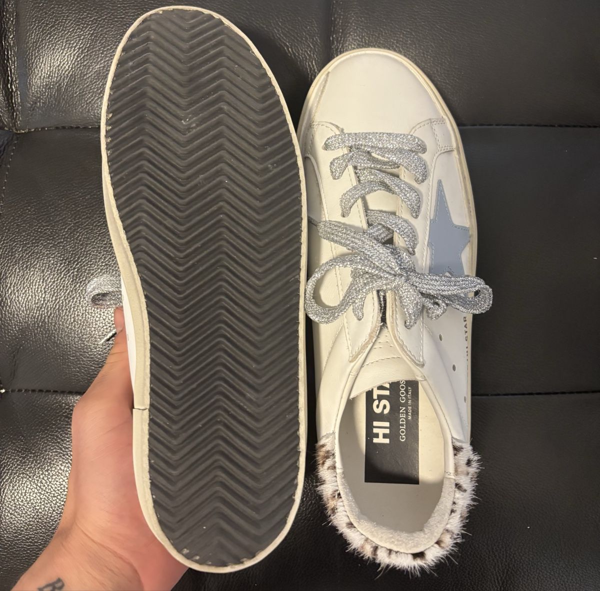 Golden Goose Scarpe da donna: Golden Goose White & Grey Pattern Sneakers – Usato da Chur venduto da Cuteclothes7k 4
