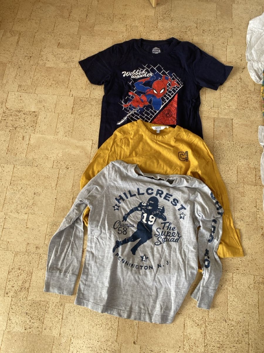 Camicie, T-shirt & Polo: T-Shirts Knaben 140 – Usato da Rupperswil venduto da Lukas_meyer