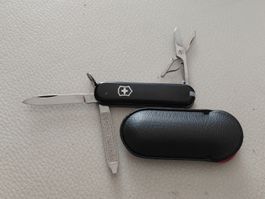 Victorinox Taschenmesser Classic SD schwarz mit Etui Top Zus