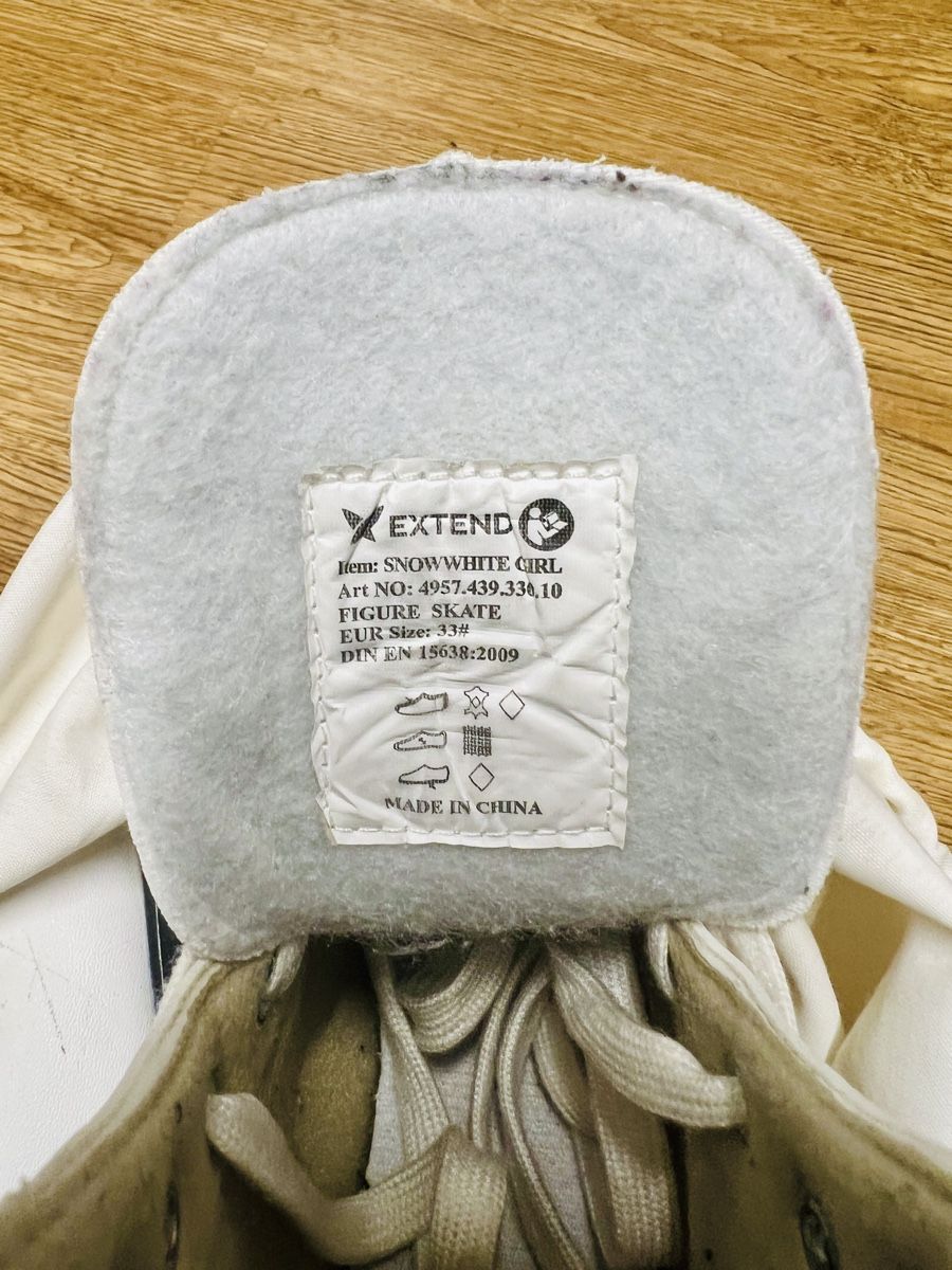Pattini da ghiaccio: Eislaufschuhe Mädchen Extend Snow White, Gr. 33/34 – Usato da Windlach venduto da Demueller1 1