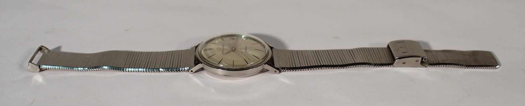 Eterna Orologi: Eterna Matic Centenaire Automatic Datum Melanaiseband Stahl – Usato da Zürich venduto da Auctionata 8