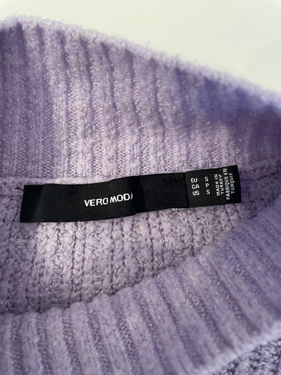 Maglioni & Felpe: Lila Strickpullover von Vero Moda, Grösse S, neuwertig – Usato da Oberarth venduto da abi127 1