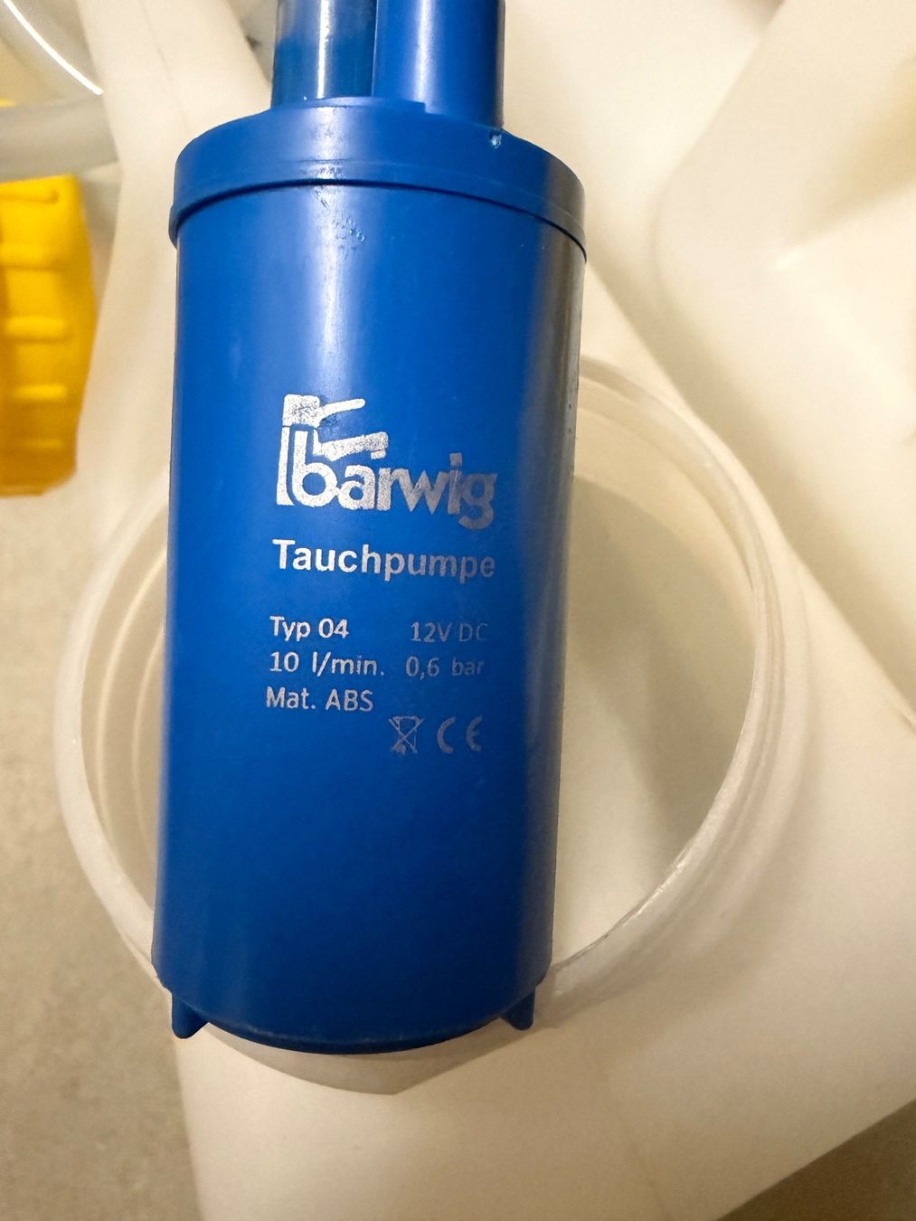 Serbatoi, Taniche & Tubi: 2x Wasserkanister + Tauchpumpe – Usato da Tann venduto da Speedesel 1