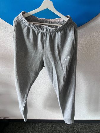 Original Nike Trainerhosen Grau M