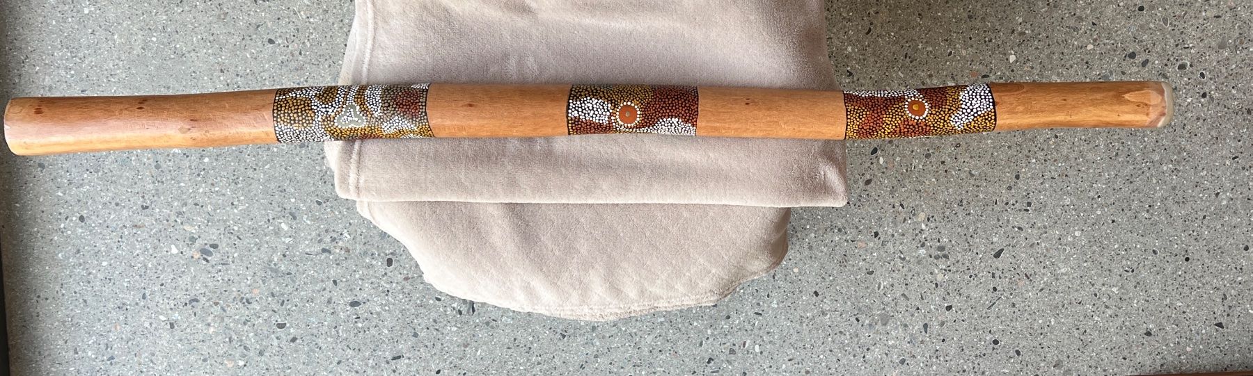 Musikinstrumente: Didgeridoo – Gebraucht aus Iragna von Flips03