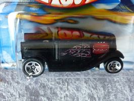 Ford Hot Rod Hooligan  1:64