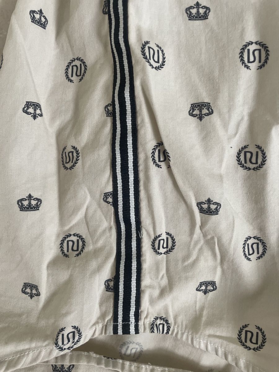 Camicie, T-shirt & Polo: Cooles River Island Hemd Gr.152 – Usato da Obergerlafingen venduto da cabo4 3