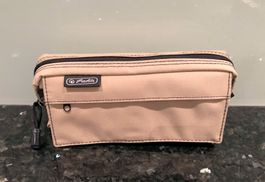 Etui