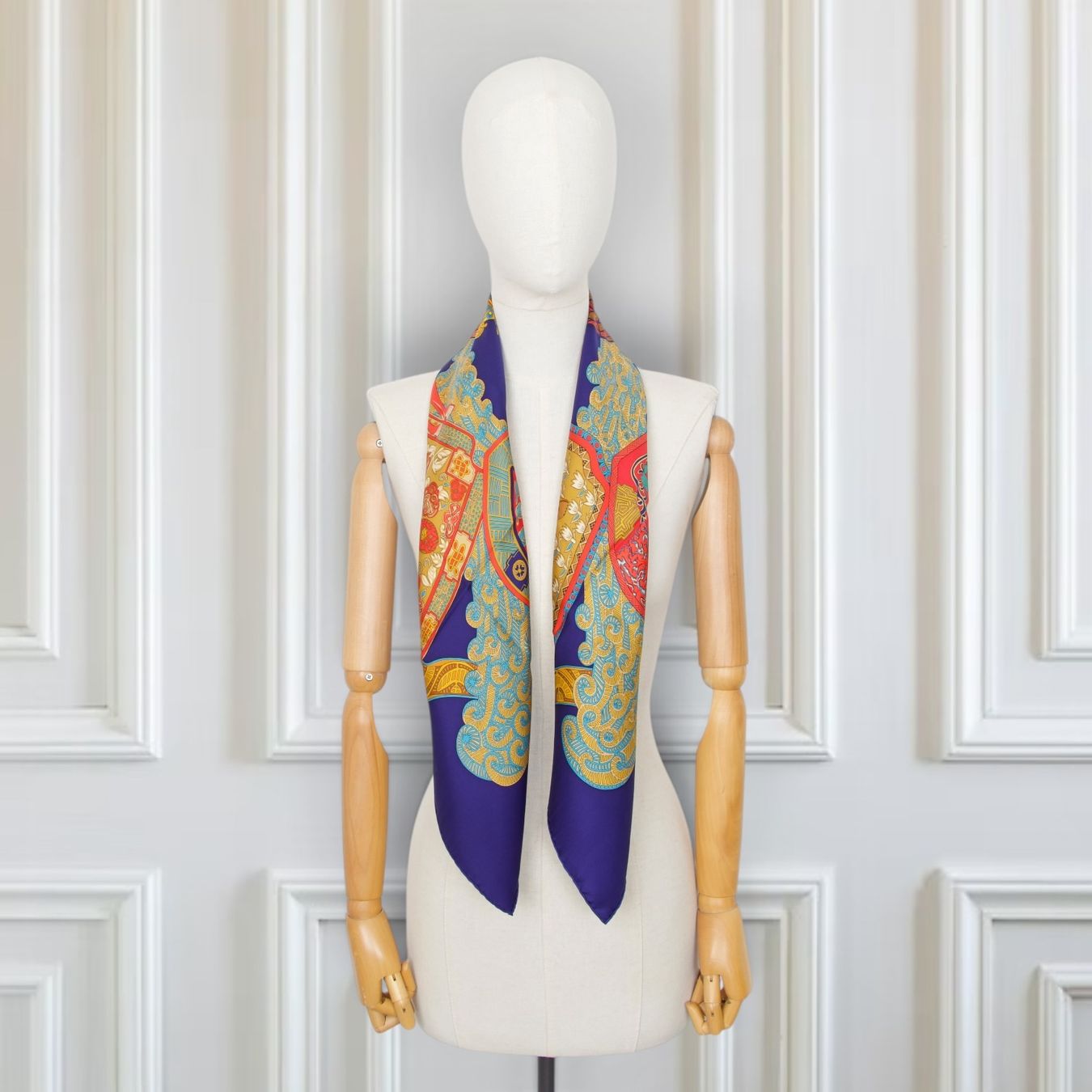 Hermès Foulard & Sciarpe: Hermès Carré "Art des Steppes" blau – Usato da Binningen venduto da Designerlabels 3