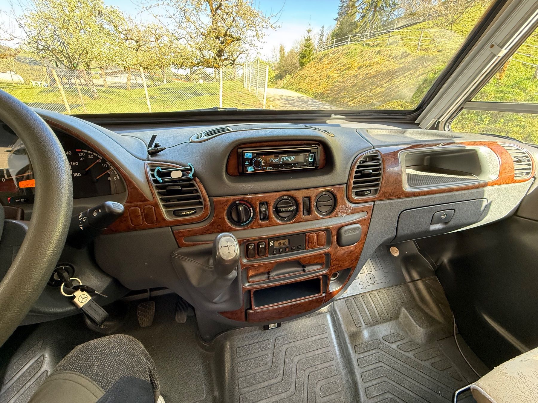 Mercedes-Benz Veicoli da campeggio: Camping-car Mercedes Bantam – Usato da vermes venduto da duberman 8