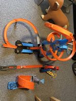 3x Hotwheels Bahnen 