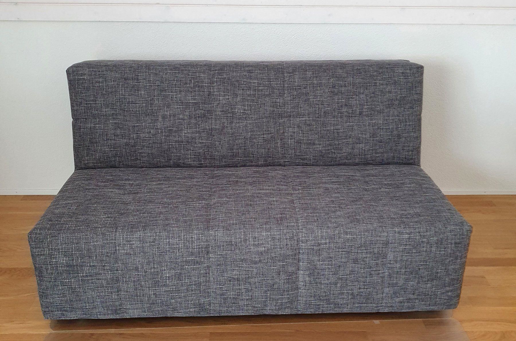 Divani: Funktion - "Sofa & Bett"grau ca.160x200 – Nuovo (secondo la descrizione) da Frauenfeld venduto da Bleeddragon