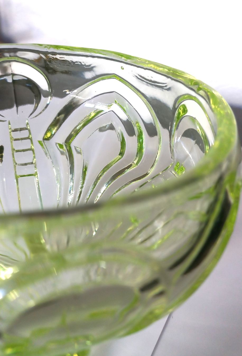Vasi & Recipienti: Sowerby Art Deco Uranglas Blumenvase – Usato da Bévilard venduto da Orscha 4