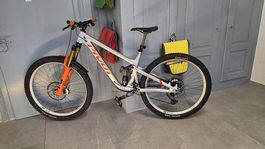 Pivot Voll Carbon Bike Neuwertig NP10.000chf