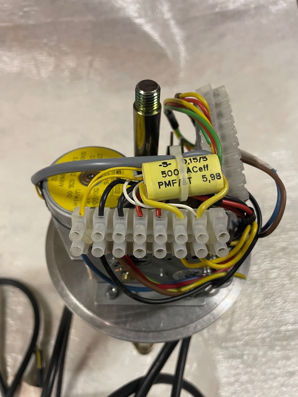 Radiatori: Dreiwegmischer mit Antrieb – Usato da Igis venduto da ZIKO007 4