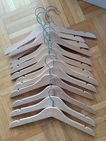 Kinderkleiderbügel Holz 23 Stück