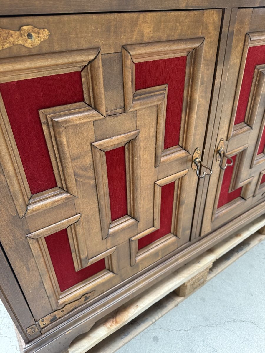 Commodes: Holzschrank – D'occasion à Horriwil par Carrera68 5