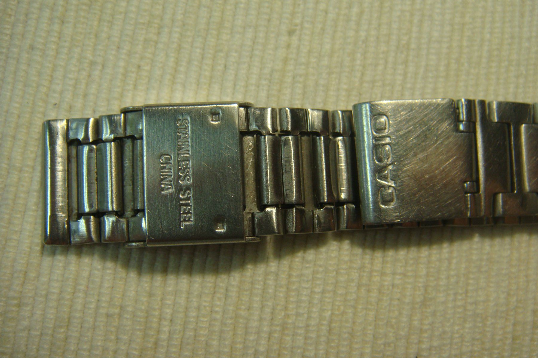 Casio Montres: CASIO A158WE – D'occasion à Emmenbrücke par kuhn4951 9